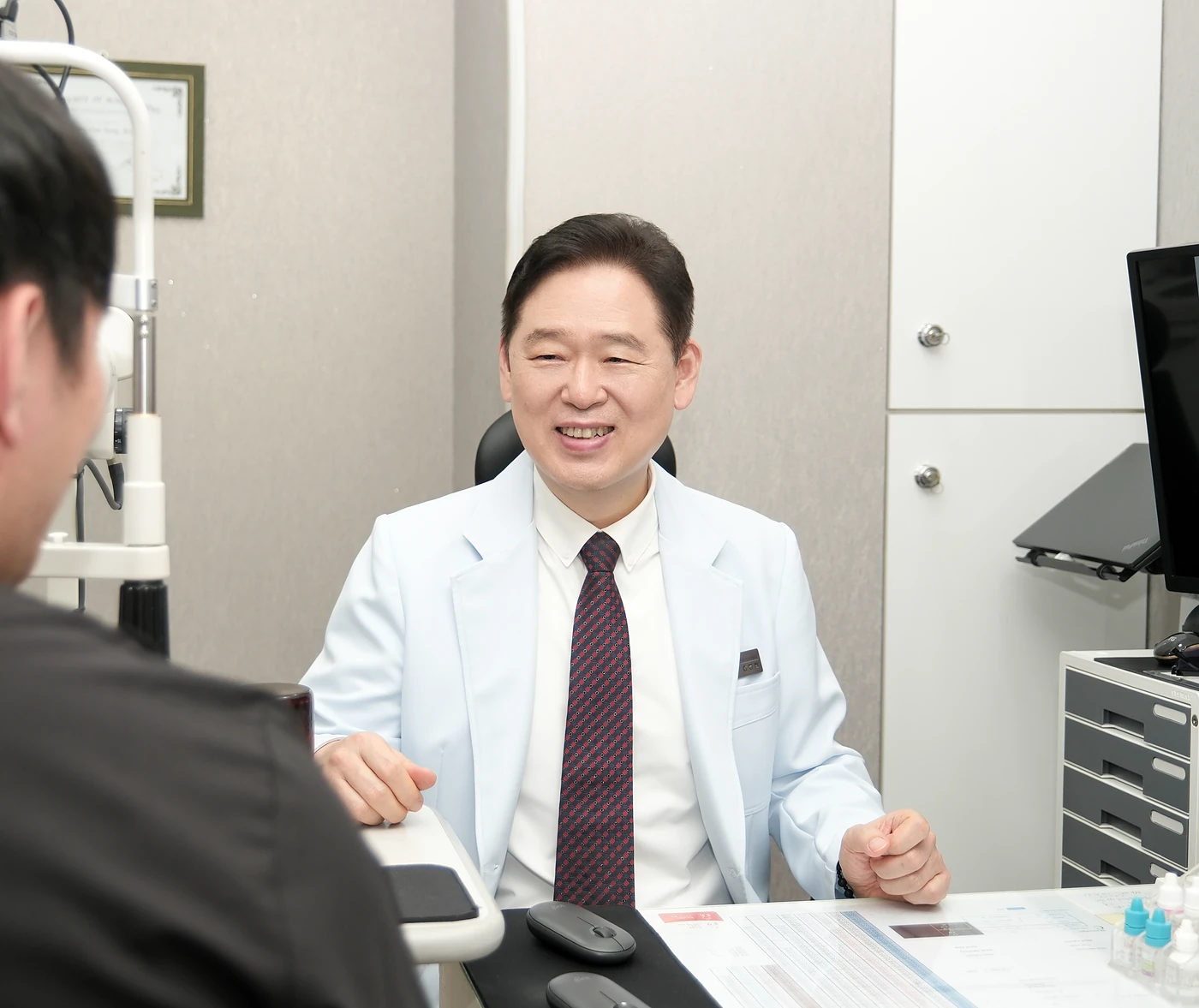 초고도 라섹집중 25년 · 약 7만 안 집도 경험